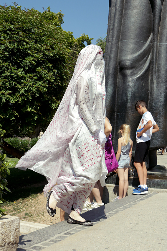 feministiki_niqab_01