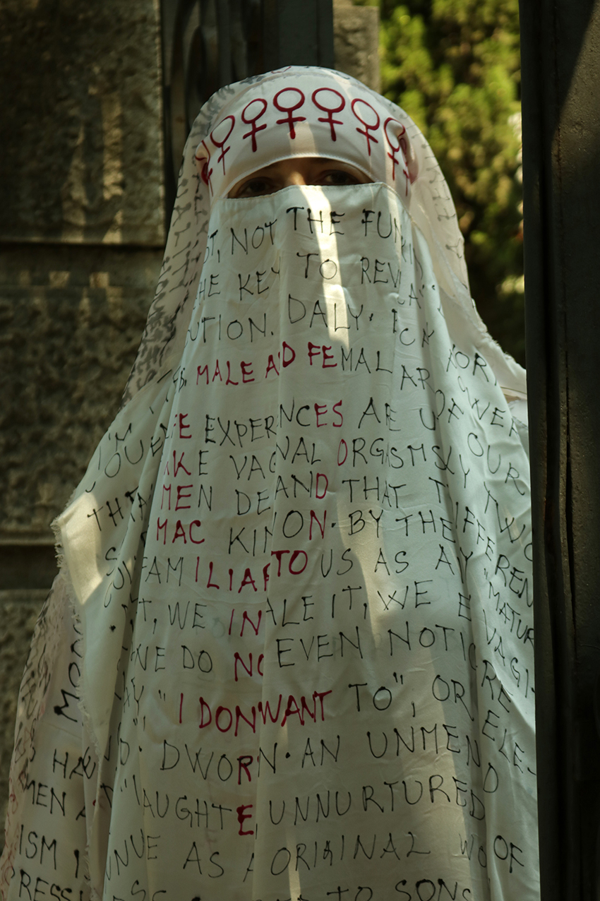 feministiki_niqab_04